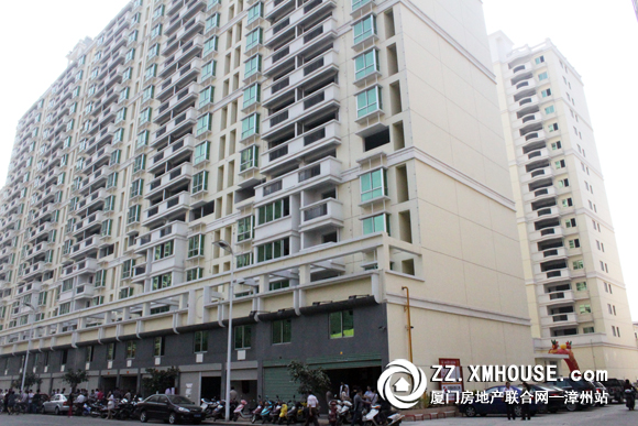 九龙城:安置房4#5#6#楼 今明两日办交房手续